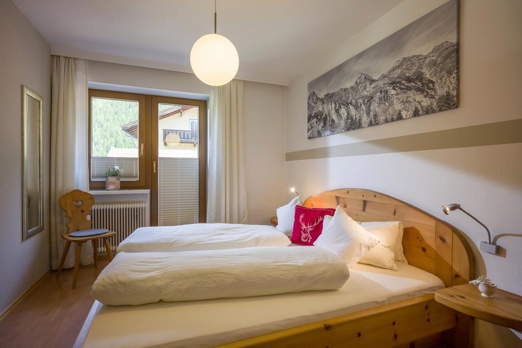 Appartements Rieser - Im Herzen Von Mayrhofen - Sonniger Balkon - 3 Schlafzimmer Ngoại thất bức ảnh